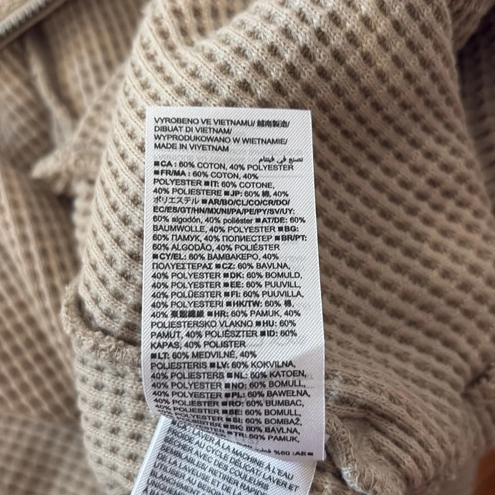 NWT | Gap Kids Waffle Knit Beige Zip-Up Sweater - Size XL